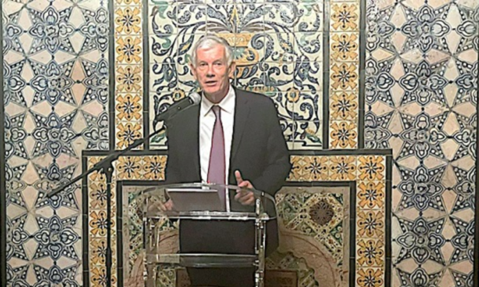 André Parant: 