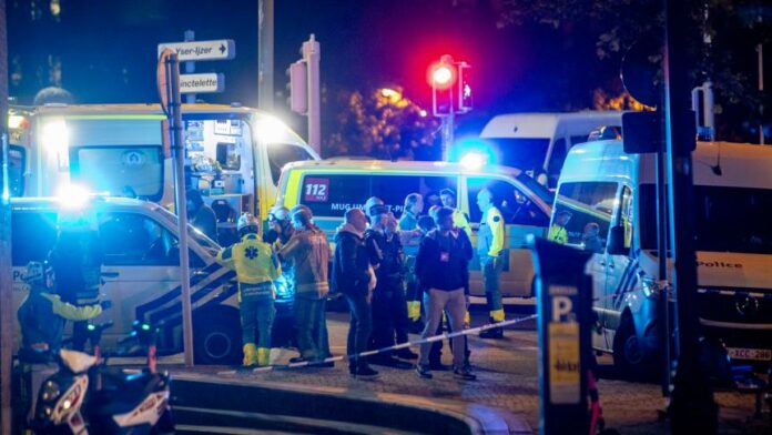 Vidéos النسخة العربية Onglets principaux Voir(onglet actif) Modifier Suivi ActualitésMohamed Abdessalam Meftah LassouedAttentats Bruxelles Deux suédois abattus à Bruxelles: Le terroriste serait un tunisien