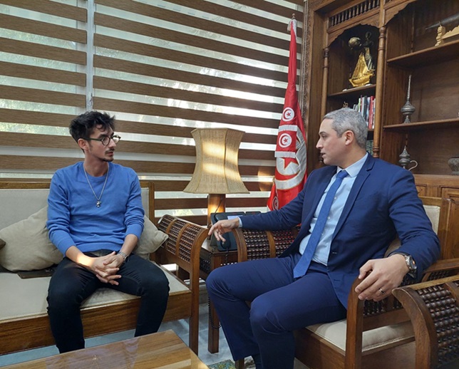 Tourisme : Vers le lancement d'un programme promotionnel pour la Tunisie avec le créateur de contenu Samy Chefai