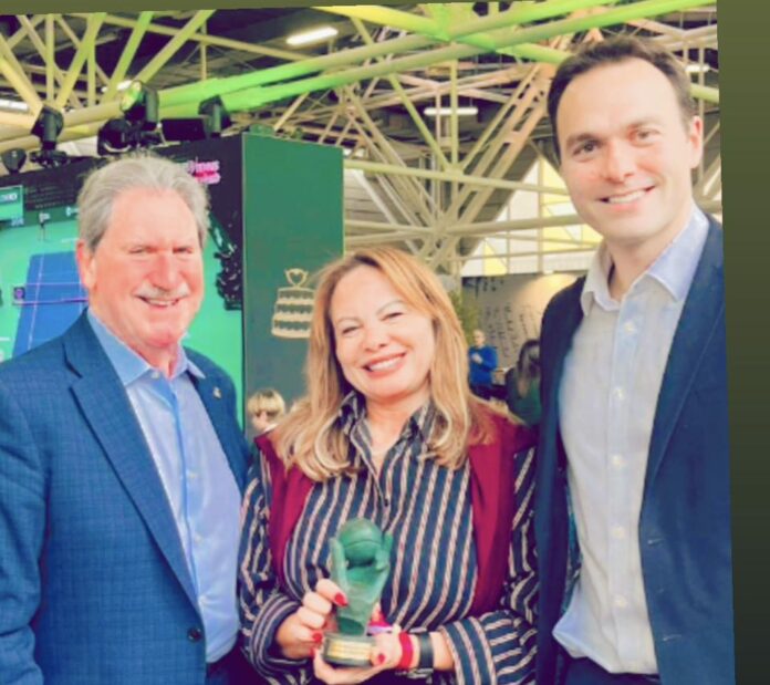 Salma Mouelhi honorée par l’ITF pour son engagement au service du tennis