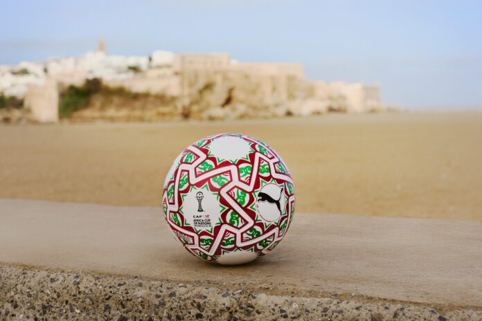 (La version française suit le texte anglais.) CAF and PUMA unveil Official Match Ball 'ITRI' for TotalEnergies CAF Africa Cup of Nations Morocco 2025 Official Match Ball for TotalEnergies CAF AFCON Morocco 2025 features traditional Moroccan zellij geometric patterns The design fuses centuries-old craftsmanship with cutting-edge PUMA Orbita 6 technology The Official Match Ball will make its debut at the TotalEnergies CAF AFCON Morocco 2025, which kicks off on 21 December 2025 The Confédération Africaine de Football ('CAF'), in partnership with leading global sports brand PUMA, have unveiled the Official Match Ball for the TotalEnergies CAF Africa Cup of Nations (AFCON) Morocco 2025. Named ITRI, the ball draws inspiration from Morocco's centuries-old zellij art form – renowned for its intricate geometric mosaics – whilst symbolising the unity and passion of African football across the continent. ASSETS AVAILABLE TO DOWNLOAD HERE Read more La CAF et PUMA dévoilent le ballon officiel « ITRI » pour la TotalEnergies CAF Coupe d'Afrique des Nations, Maroc 2025