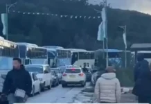 Tunisie : Des dizaines de bus touristiques algériens bloqués aux frontières ?